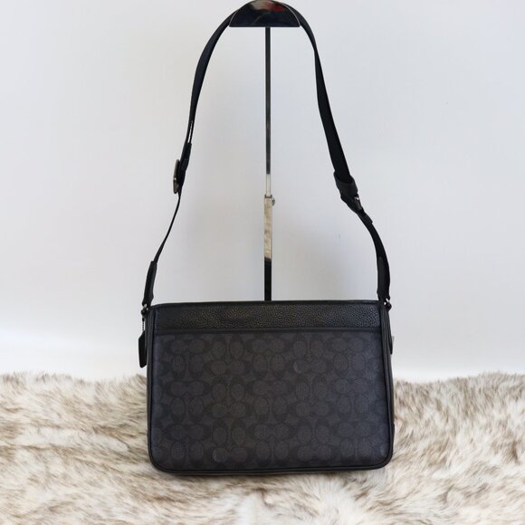 NWT (+ Video Listing)  Coach District Signature Canvas Crossbody Bag Men's CV761 - Picture 3 of 15